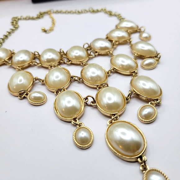 Faux Pearl Cabachon Gold Tone Bib Statement Waterfall Necklace - Picture 2 of 9